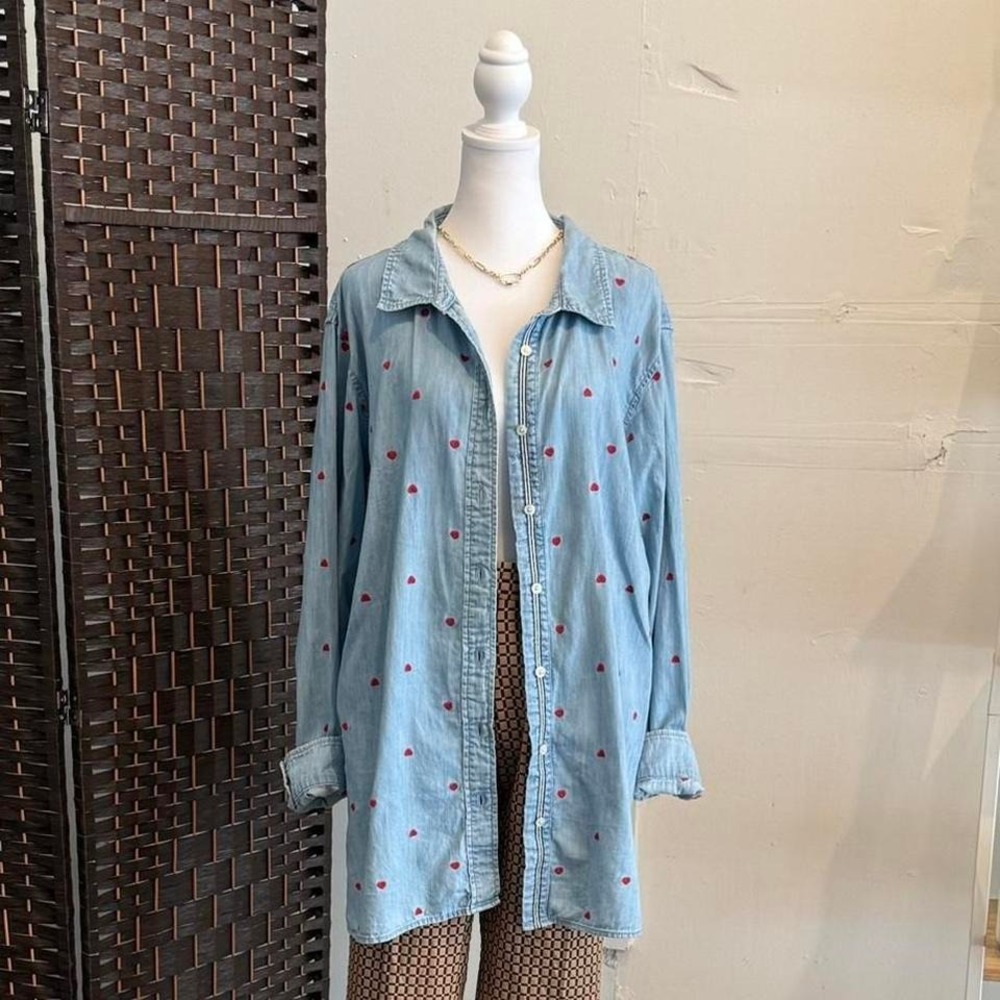 Talbots 100% Cotton Light Blue Denim Embroidery Hearts Button up Shirt Size 3X